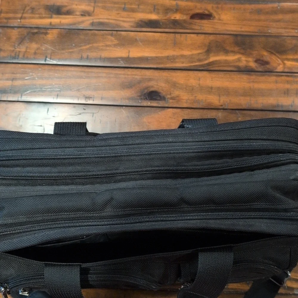 Tumi T-pass Expandable Laptop Briefcase Shoulder Crossbody